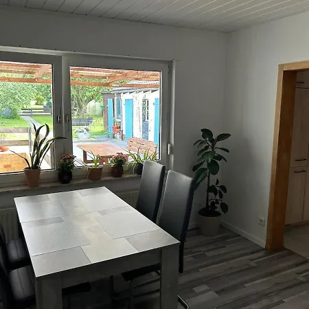 Am Waldrand Mit Grossem Garten לברקוסן