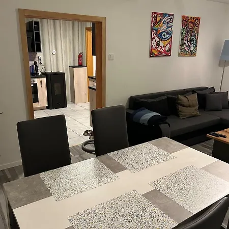 Am Waldrand Mit Großem Garten Apartment Leverkusen