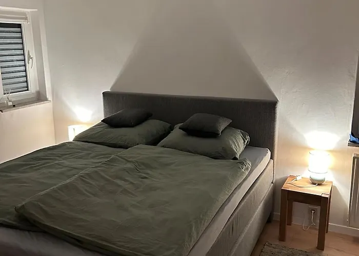 Am Waldrand Mit Grossem Garten * レバークーゼン