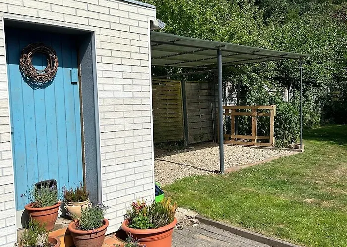 アパート Am Waldrand Mit Grossem Garten