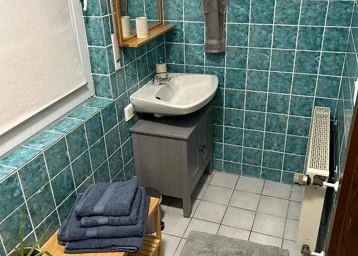 Am Waldrand Mit Grossem Garten アパート *